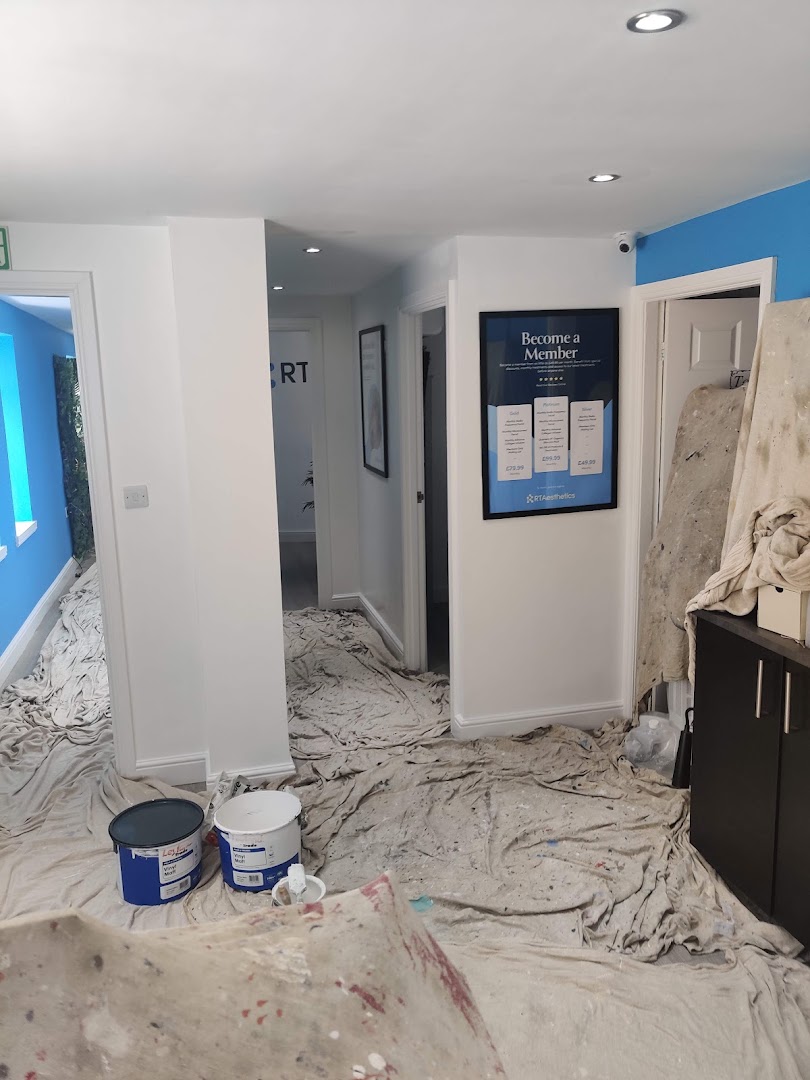 Darren Allison Professional painter & decorator — Photos 7